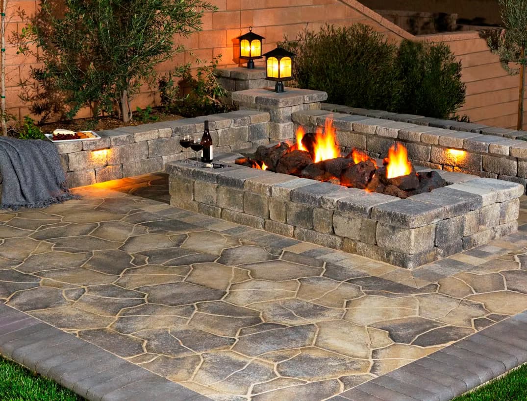 Patio and retaining wall outdoor living project in the South Sound